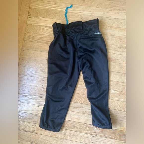 small softball or baseball pants in good used condition - Picture 3 of 7